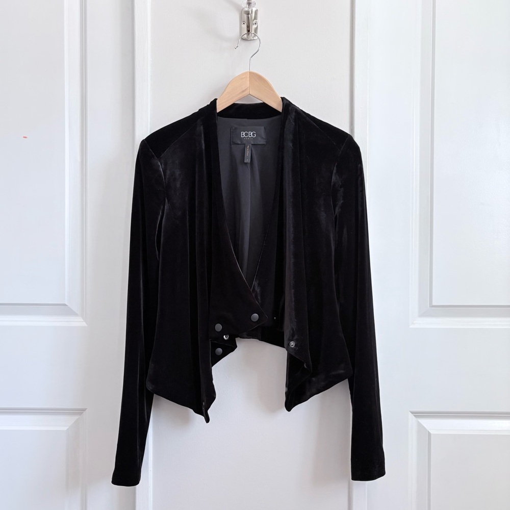 BCBG Paris Black Velvet Cropped Jacket / Bolero